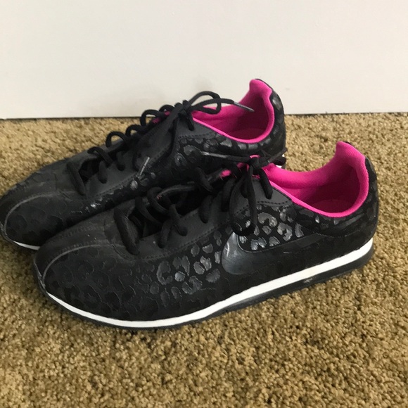 nike leopard sneakers